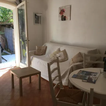 Apartment Les Milles Plantes Saint Aygulf